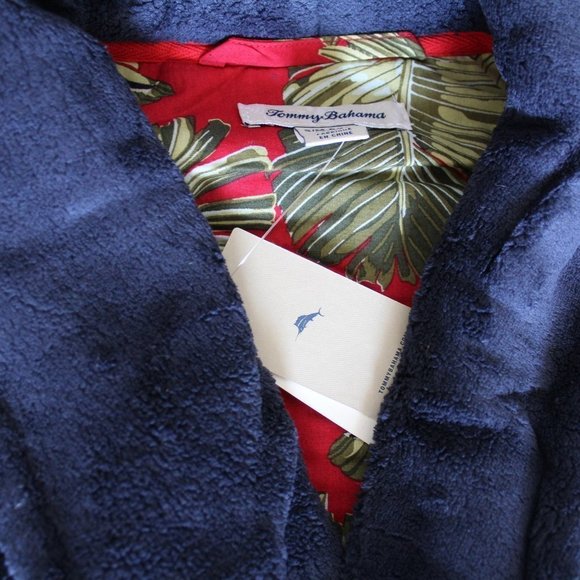 NWT MEN'S TOMMY BAHAMA PLUSH BATH ROBE S/M - Picture 6 of 9
